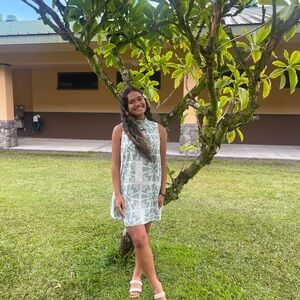 Meet your Posher, Talia